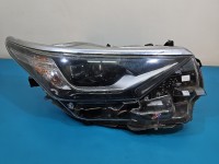 Reflektor prawy lampa przód Toyota Auris II EUROPA 81110-02K60, 90070907