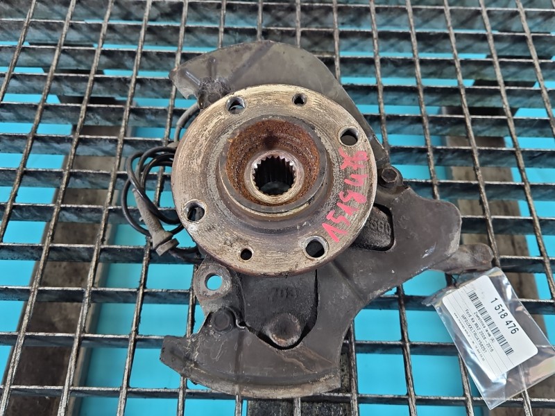 Zwrotnica lewa piasta przód 1.2 8v Ford Ka Mk2