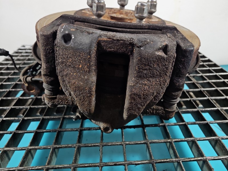 Zacisk przód lewy HONDA CR-V III 06- 2.2 i-CTDi