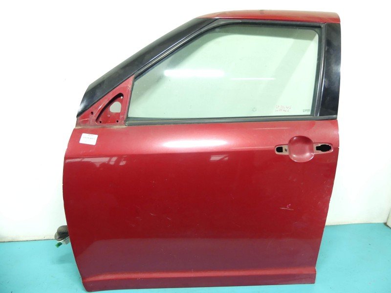DRZWI PRZÓD LEWE KIEROWCY Suzuki Swift Mk6 5d czerwony ZCK