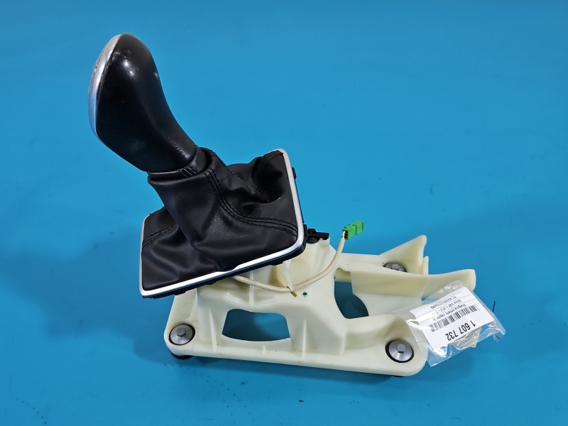 DŹWIGNIA LEWAREK WYBIERAK LINKI Volvo V40 II 12- 1.6 T2