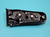 Lampa tył prawa Producent części: FIAT, KLAPY BAGAŻNIKA Z LISTWĄ ŻARÓWKOWĄ / KOMBI - HATCHBACK Fiat Tipo II 15- kombi