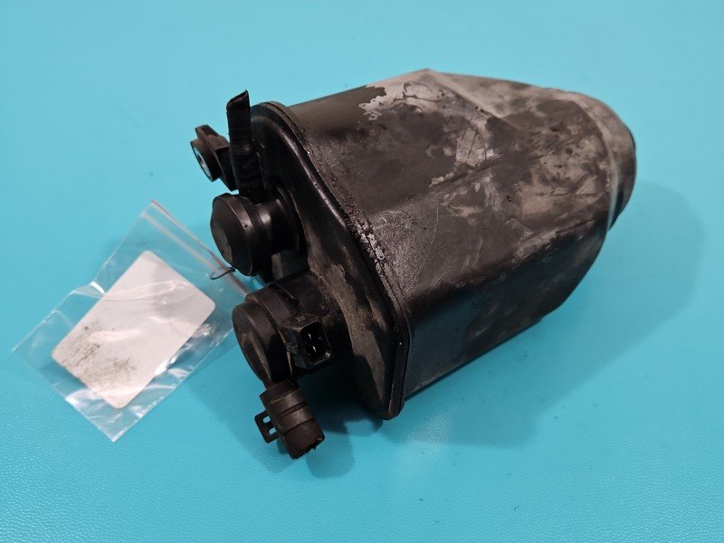 Filtr węglowy Vw Golf IV 1.6 SR 1J0201801C
