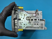 Radio fabryczne Toyota Corolla E15 86120-02B80 radioodtwarzacz