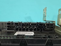 Skrzynka bezpieczników Mercedes W203 2035450701, 5DK007974-20