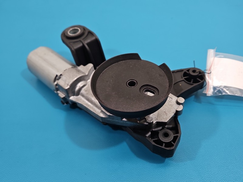 Silniczek Silnik wycieraczki tył bmw F30 0390201231 kombi