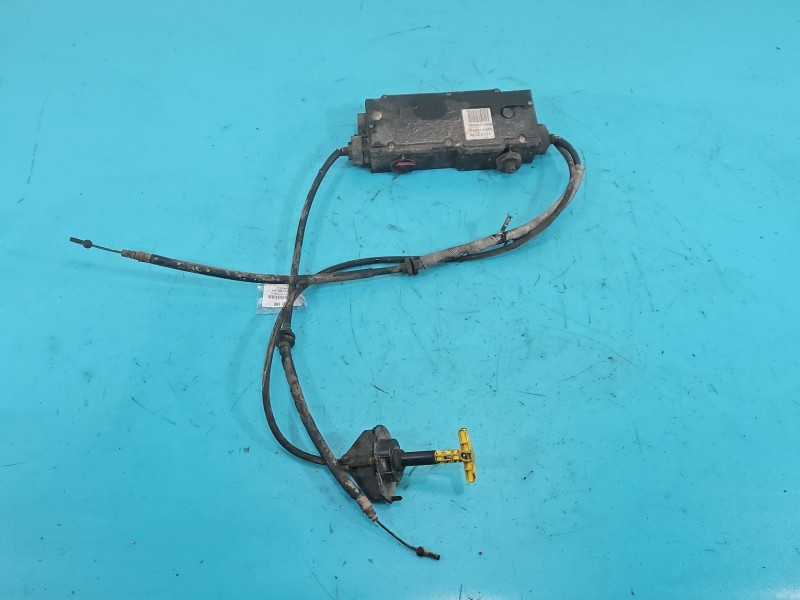 Hamulec ręczny elektryczny Renault Scenic II 8200418648