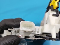 Zamek przód lewy 8J1837015F AUDI Q7 II 4M EUROPA 6pin