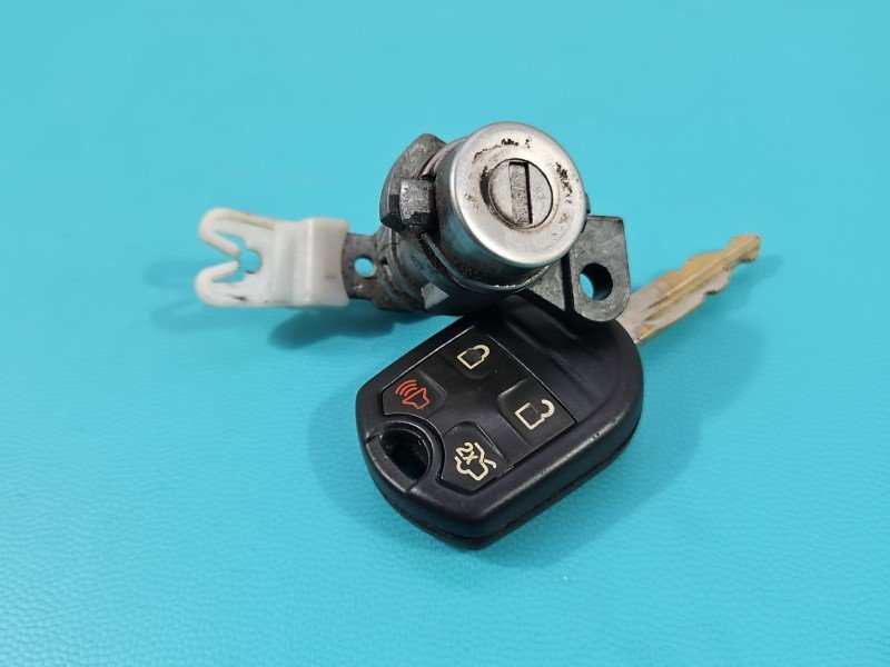 Wkładka zamka Ford Mustang V 04-14