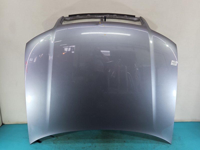 Maska przednia Audi A4 B6 srebrny 2S / Y7H Maska przednia Audi A4 B6 srebrny 2S / Y7H