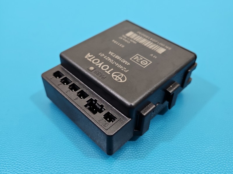 Sterownik parkowania PDC Toyota Corolla E15 PZ464-T0421-01