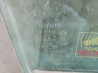 Szyba drzwi przód prawa Toyota Land Cruiser J200 07- HB
