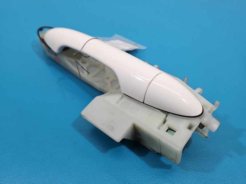 Klamka przód prawa zewnętrzna Kia Picanto III 17-