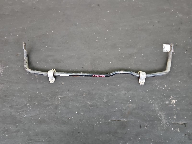 Drążek stabilizatora przód Skoda Superb III