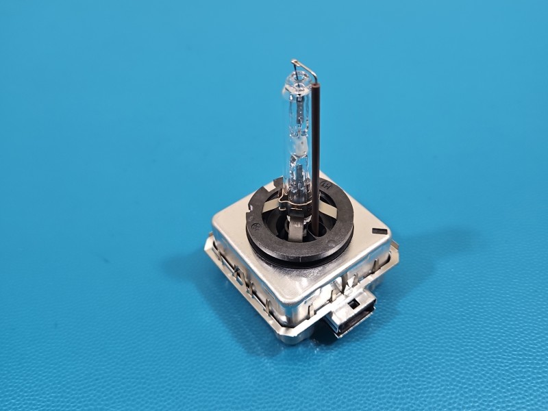 ŻARNIK STARTER ZAPŁONNIK CEWKA XENON 66140CLCbmw F30