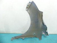 Błotnik przód prawy Toyota Verso 09- błękitny 8S1