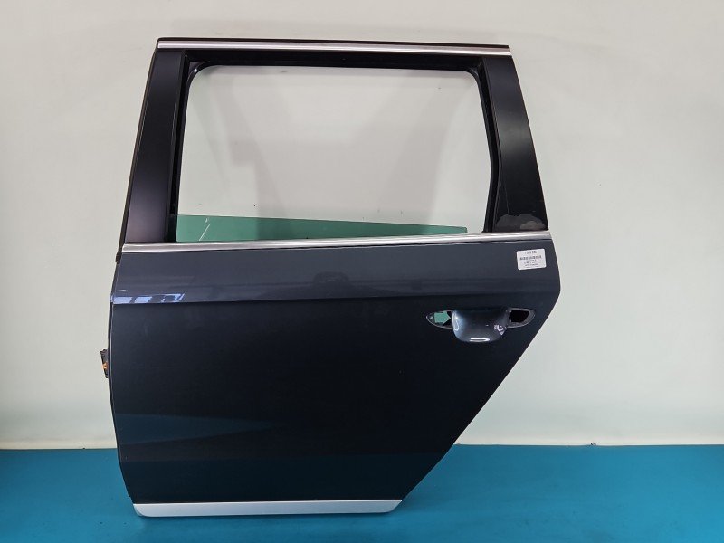 Drzwi tył lewe Vw Passat B7 kombi 5d LK7X