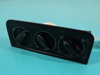 Konsola panel nawiewu Vw Golf III 1H0820045