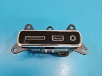 Gniazdo USB Jeep Grand Cherokee IV WK2 68258696AA