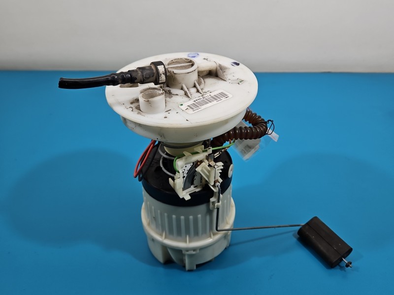 pompka Pompa paliwa Ford Focus C-Max I MK1 1.6 16V 3M51-9H307, P1132166AR Producent części: FORD