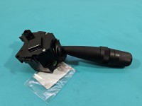 Przełącznik kierunkowskazów świateł Dodge Journey 214866145