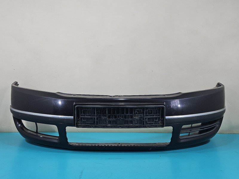 Zderzak przód Skoda Superb I czarny