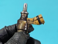 Wtryskiwacz listwa wtryskowa 23710-26010 Toyota Avensis II T25 2.2 D-CAT 177KM