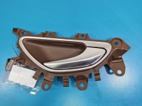 Klamka wewnętrzna przód prawa Mercedes W213 A2137601800