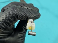 Zamek przód lewy PSA006244 Citroen C3 II 09-16 EUROPA CITROEN, Uszkodzony plastik na lince. 6PIN