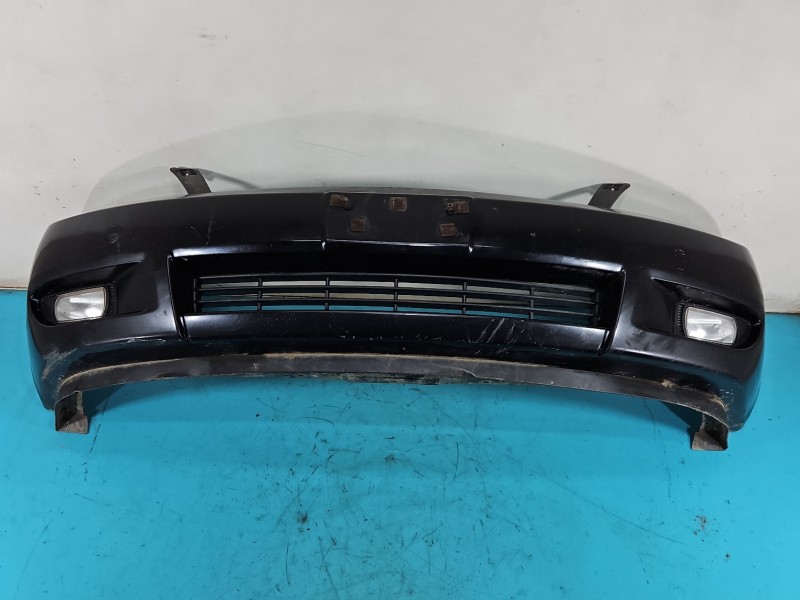 Zderzak przód Kia Carnival II 05-14 czarny