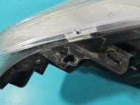 Reflektor prawy lampa przód Ford Fiesta Mk7 EUROPA