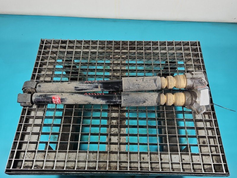 Amortyzator tył komplet tylny lewy prawy AUDI A4 B8 L+P Amortyzator tył komplet tylny lewy prawy AUDI A4 B8 L+P