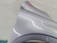 Błotnik przód prawy Subaru Forester IV SJ 12-18 srebrny G1U