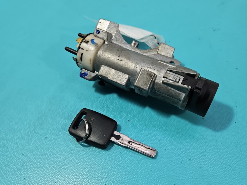 Stacyjka KLUCZYK WKŁADKA Audi A3 8L 1J0419959