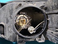 Reflektor prawy lampa przód Mazda 626 EUROPA