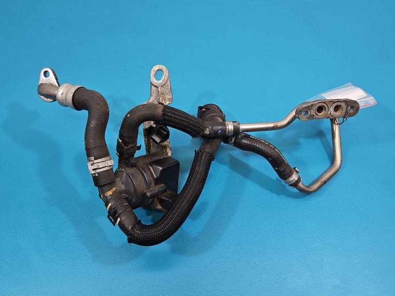 Pompka obiegu wody pompa Peugeot 308 II T9 1.2 12V 9814099080