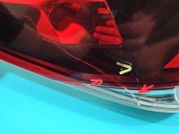 Lampa tył lewa Peugeot, LED Z BŁOTNIKA 14-18 peknieta KOITO Peugeot 508 I sedan EUROPA