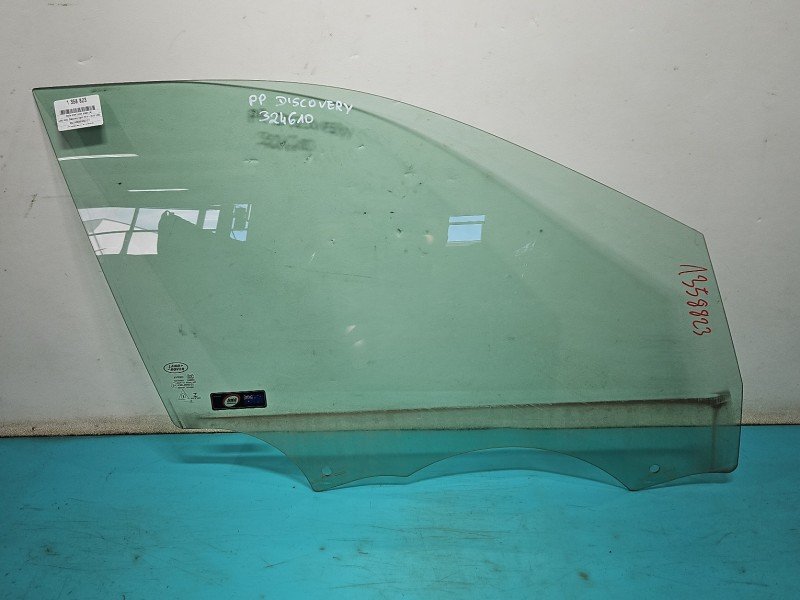 Szyba drzwi przód prawa Land rover Discovery Sport 14- L550 HB
