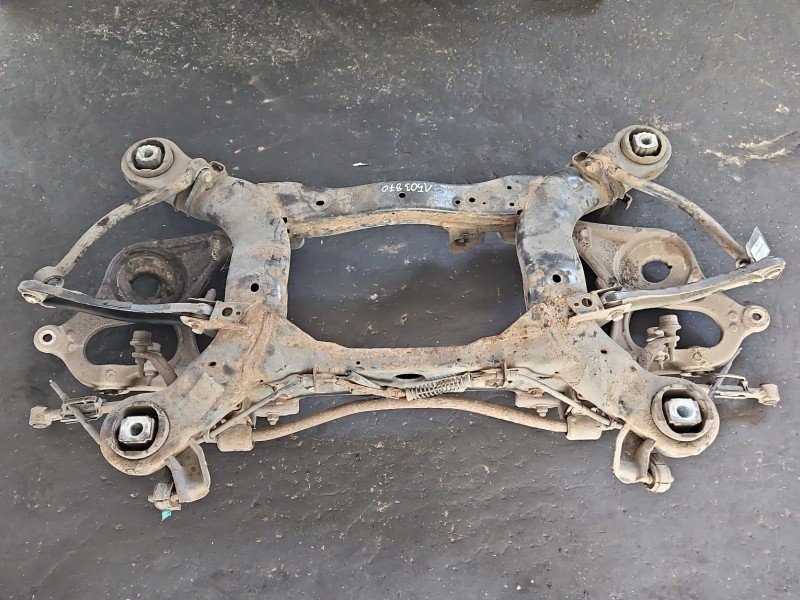 Tylna belka oś tył Jeep Grand Cherokee IV WK2 3.0 CRD Tylna belka oś tył Jeep Grand Cherokee IV WK2 3.0 CRD