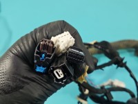 Instalacja Wiązka drzwi przód prawych Dacia Duster II 18- 241247638R