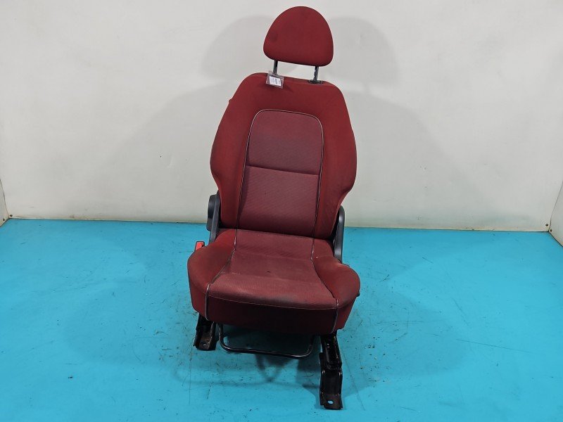 Fotel lewy przód kierowcy Mitsubishi Colt Z30 VI 04- EU Fotel lewy przód kierowcy Mitsubishi Colt Z30 VI 04- EU
