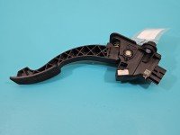 Pedał gazu potencjometr Mitsubishi Outlander III 12- 1600A116 2.4 wiel