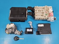 Komputer Sterownik silnika Toyota Corolla E15 1.6 vvti 89661-02W60