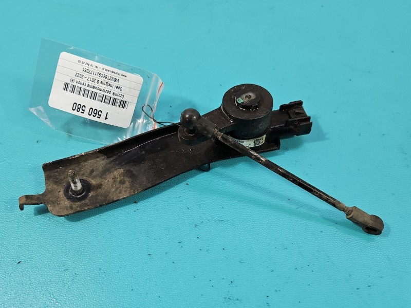 Czujnik poziomowania xenon Opel Insignia B 84084760