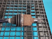 Półoś przód lewa Volvo S90 II 16- 2.0 T automat