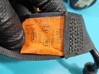 Pas bezpieczeństwa przód lewy kierowcy Ford Fiesta Mk6 EU