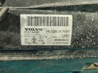 Reflektor prawy lampa przód VOLVO V70 III EUROPA 31214352