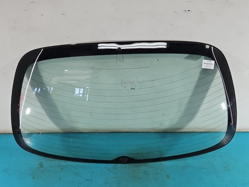 Szyba tylna Nissan Primera P12 kombi tył