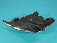 Reflektor prawy lampa przód Toyota Yaris III EUROPA
