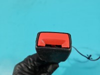 Pas bezpieczeństwa przód prawy pasażera Audi A4 B9 629855400, 8W0857755